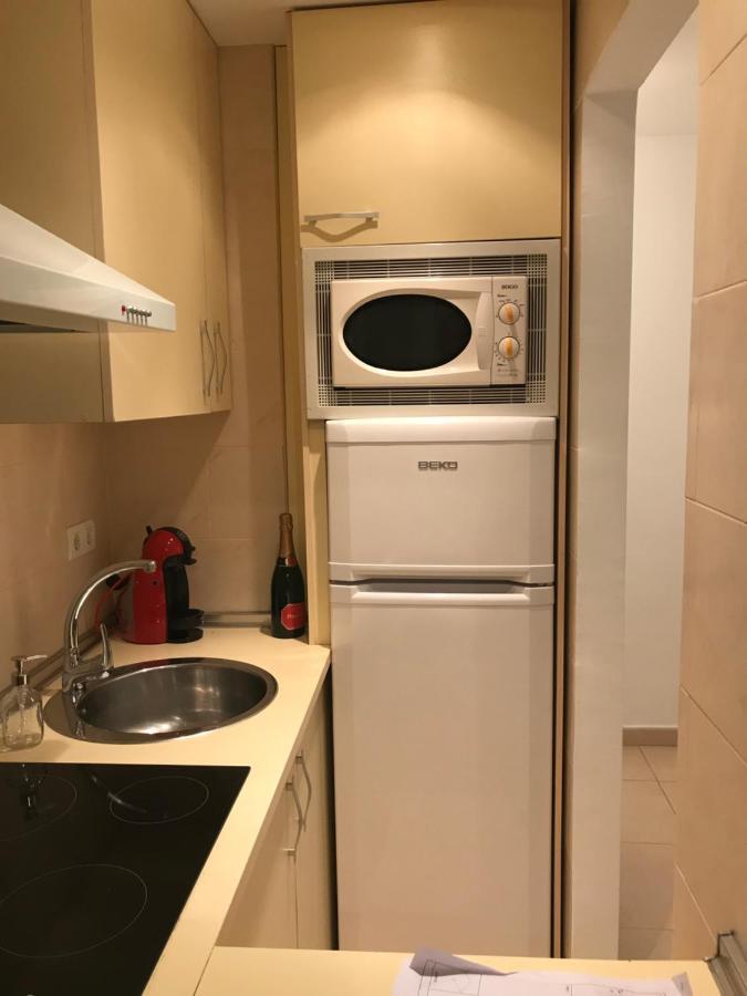 Ilios Apartamentos Малага Стая снимка