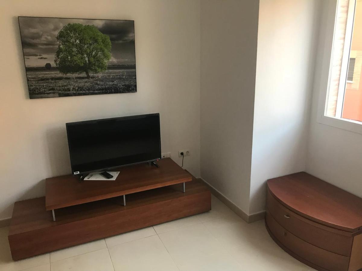 Ilios Apartamentos Малага Стая снимка